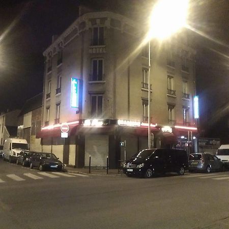 Hotel Le Pasteur La Courneuve Luaran gambar